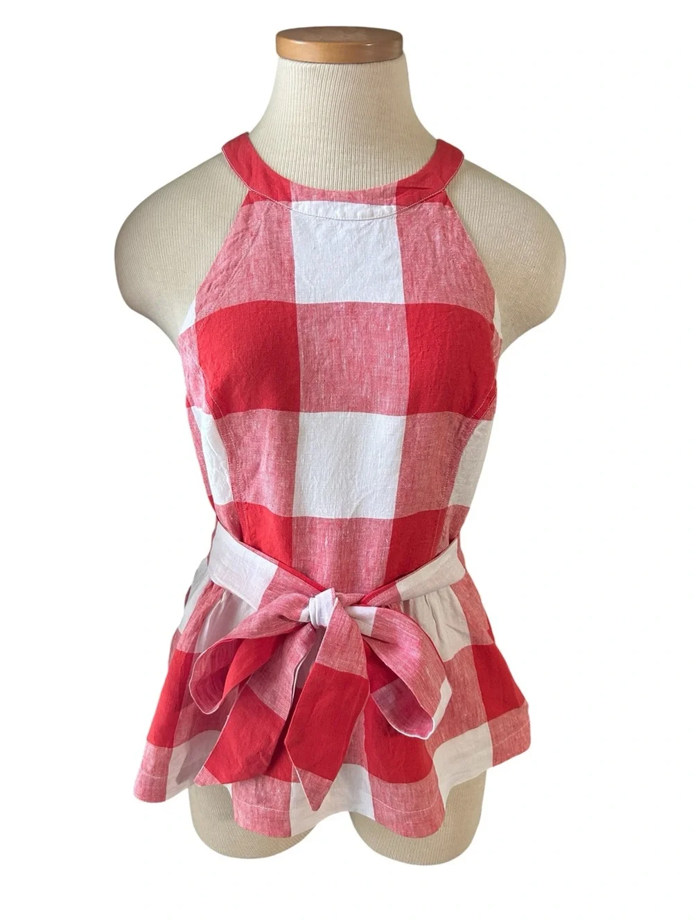 Crown & Ivy Women's Size 6
Red White Gingham Linen
Peplum Halter Top - Picture 4 of 8